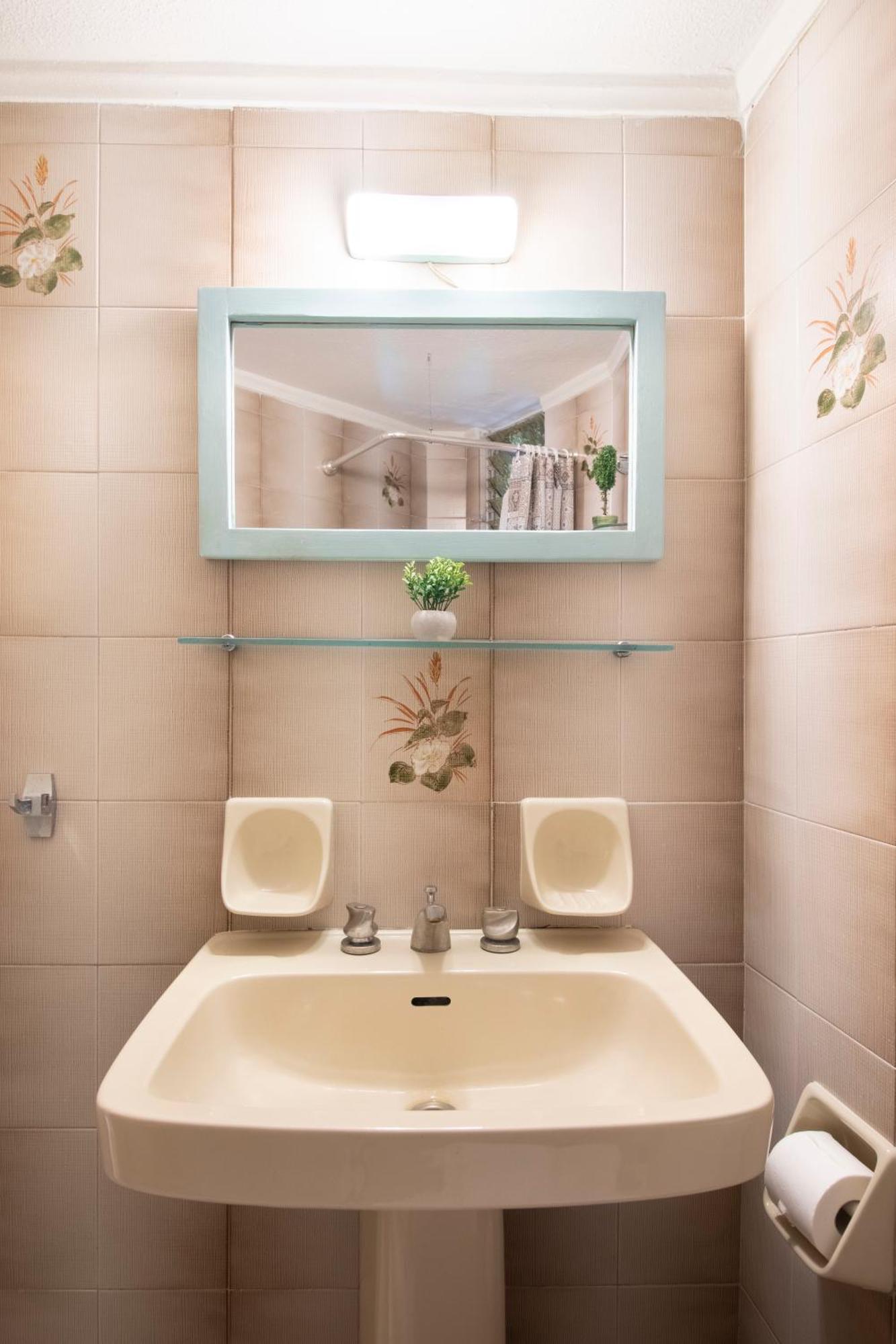 Modern City Apt In The Heart Of Heraklion Extérieur photo
