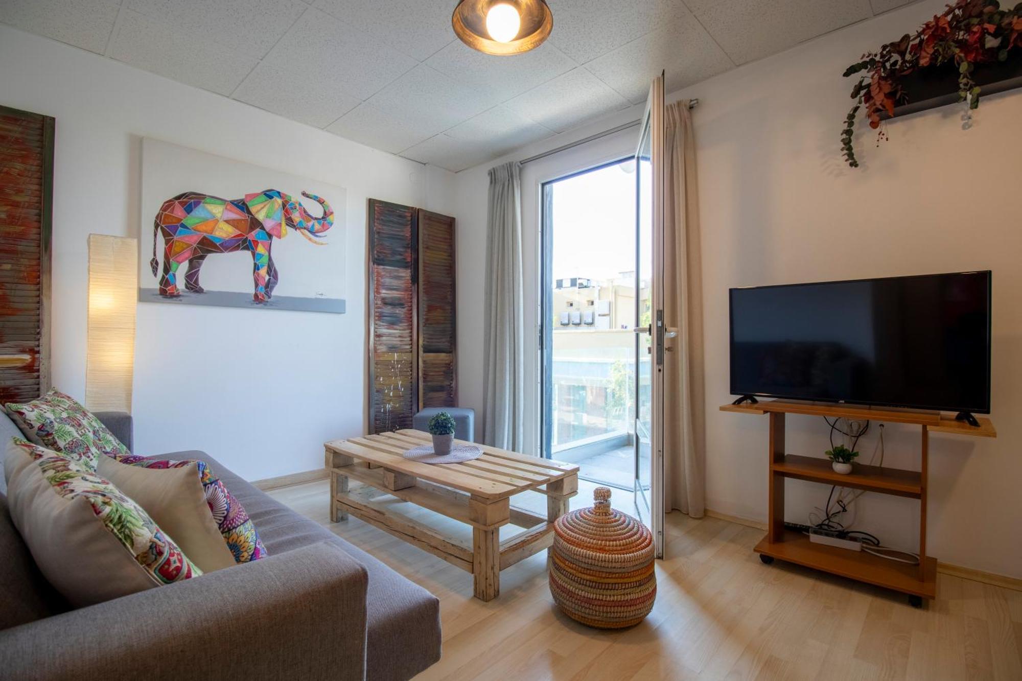 Modern City Apt In The Heart Of Heraklion Extérieur photo