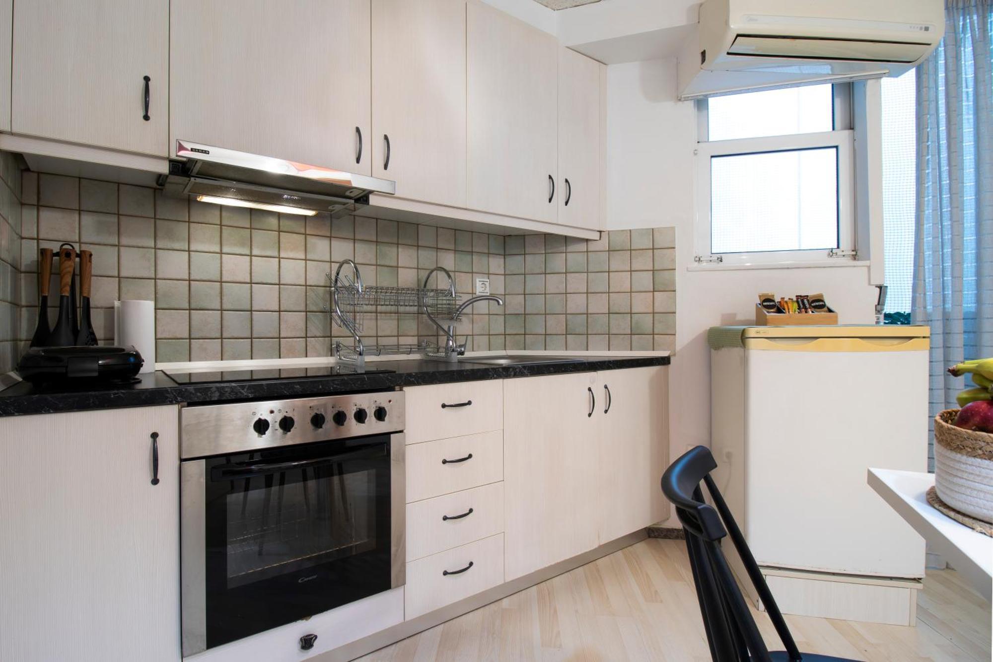 Modern City Apt In The Heart Of Heraklion Extérieur photo